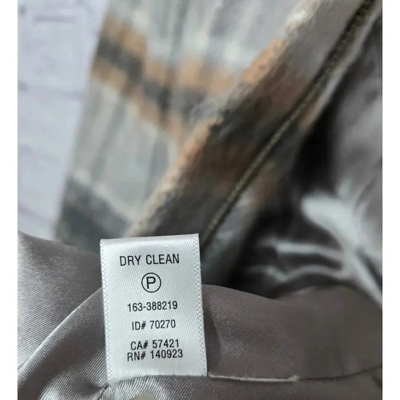 Ann Taylor Loft wool blend gray plaid funnel neck coat size XSP. - Picture 10 of 10